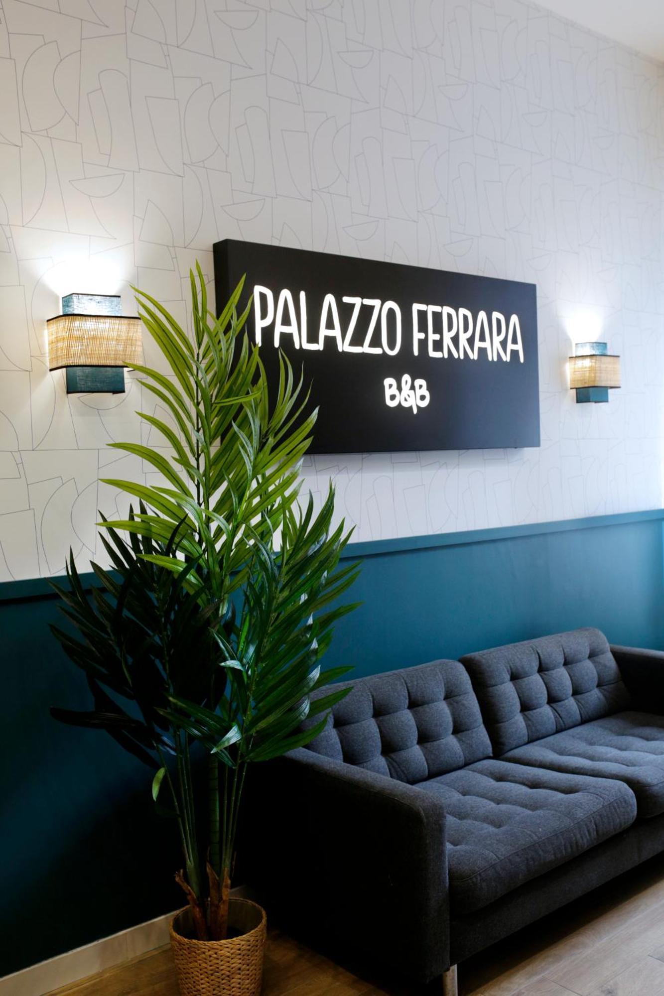לינה וארוחת בוקר נאפולי Palazzo Ferrara מראה חיצוני תמונה